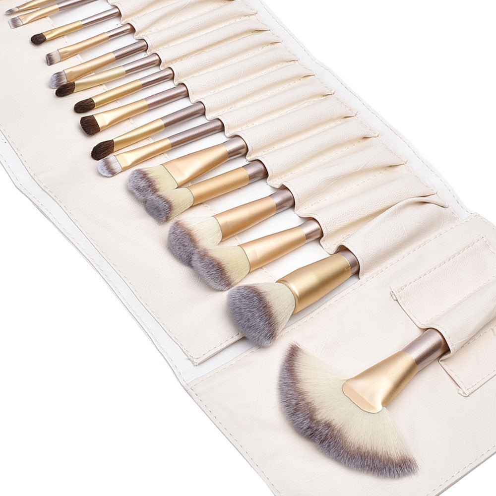 Kaizm 24 Pcs Make up Brushes Set